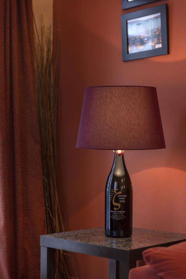 Prime Location 2 Bedroom Apt Next To The Acropolis Athens Ngoại thất bức ảnh